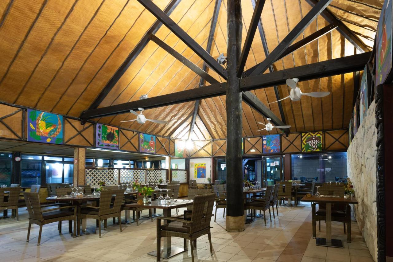 Hotel Nengone Village Mare Екстериор снимка