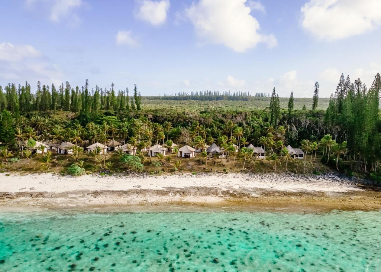 Hotel Nengone Village Mare Екстериор снимка